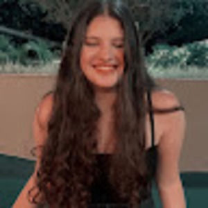 Meet your Posher, Luisa